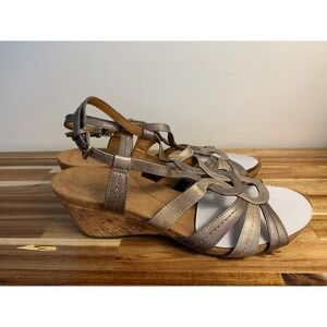 NWOT LifeStride Metallic Bronze Strappy Wedge Sandals Boho Minimalist Womens 9M